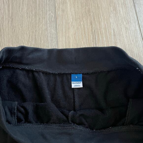 Old Navy Women’s Black Pull On Shorts Sz L - Picture 3 of 7